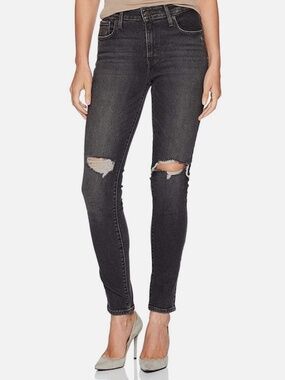 Levis Black faded Wash Denim Skinny Jean With Rips!!